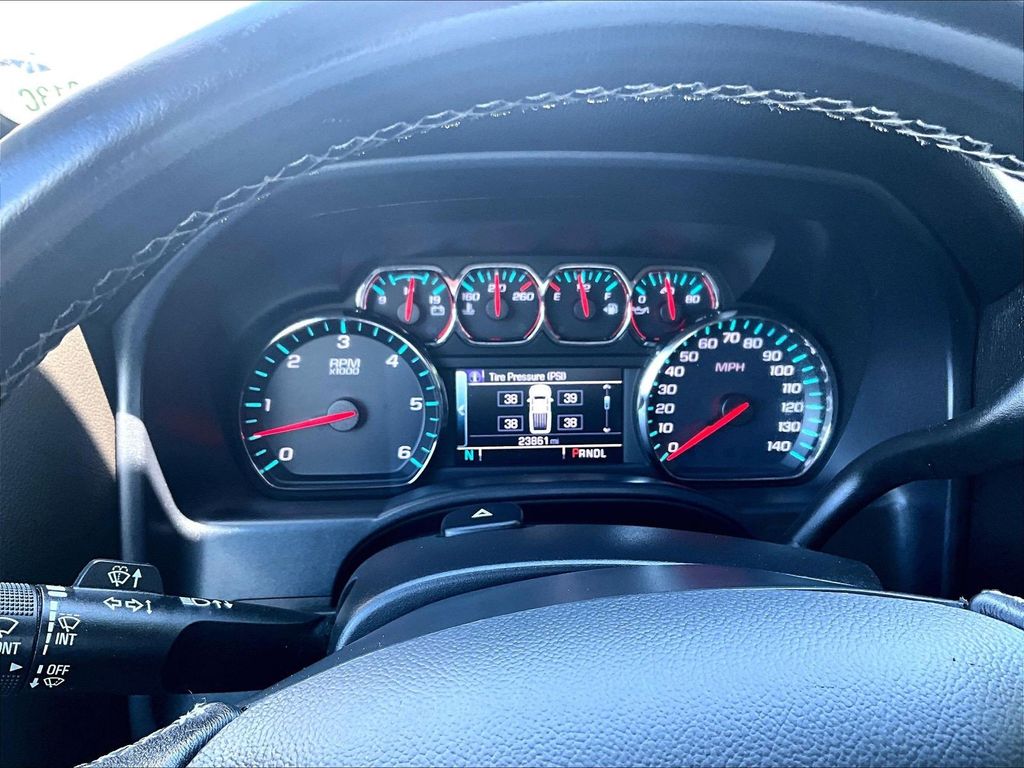 2019 Chevrolet Silverado 1500 LD — photo 24