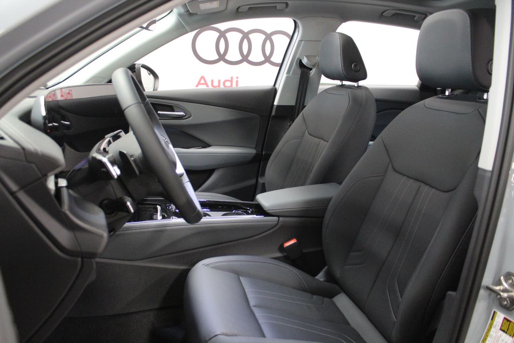Thumbnail: 2026 Audi Q3 - 12
