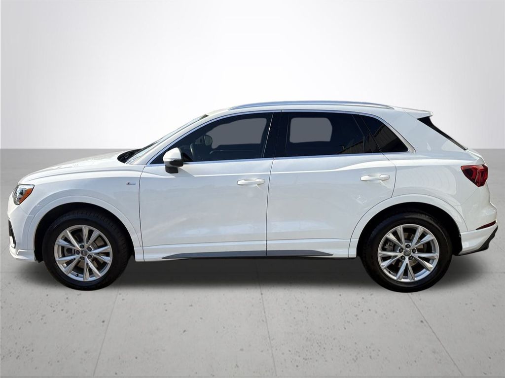 2021 Audi Q3 Premium