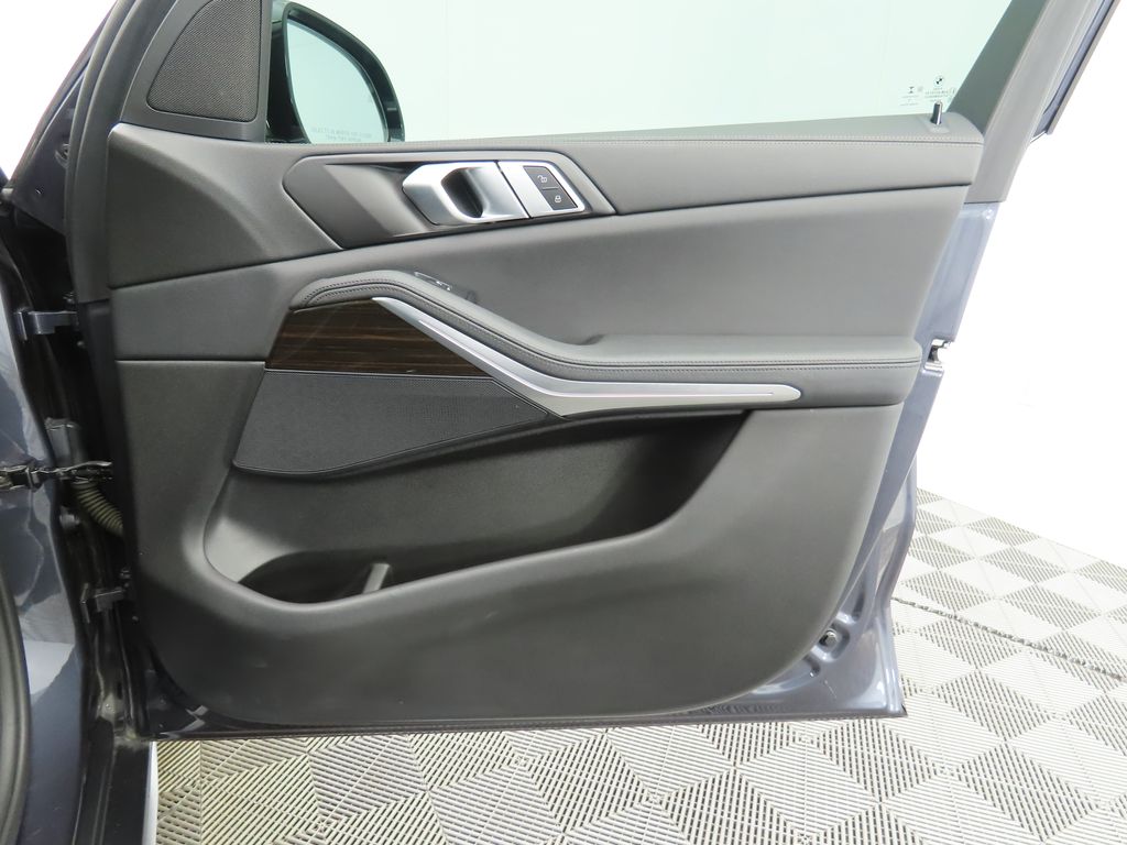 Thumbnail: 2019 BMW X5 - 26