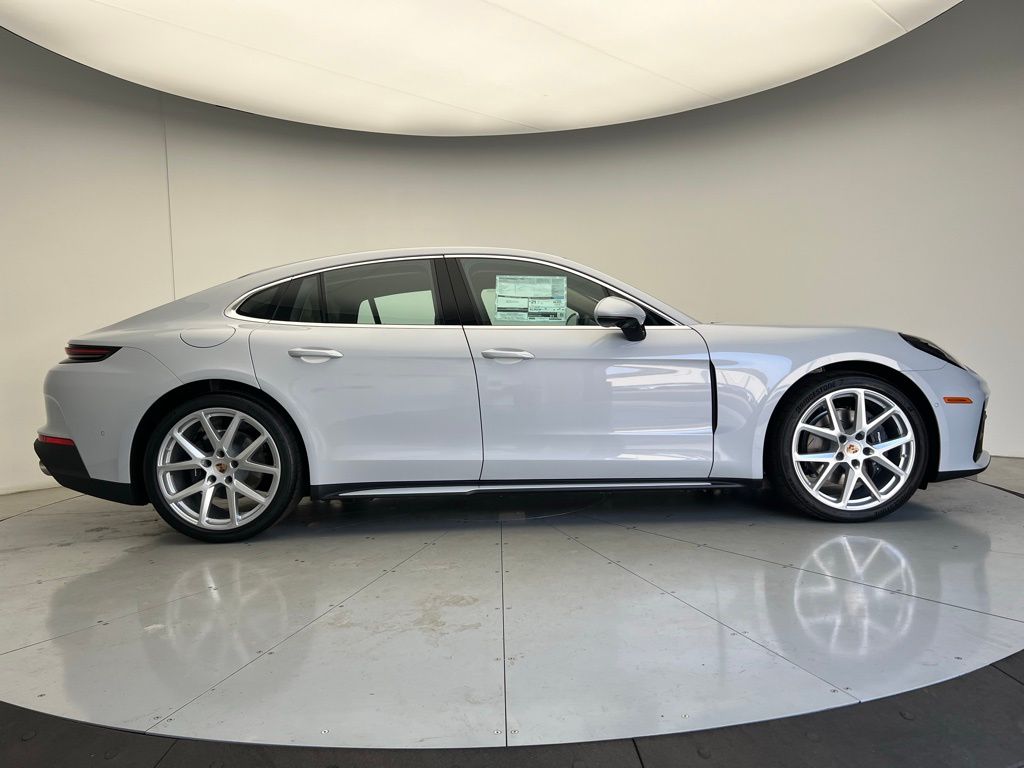 Thumbnail: 2026 Porsche Panamera - 23