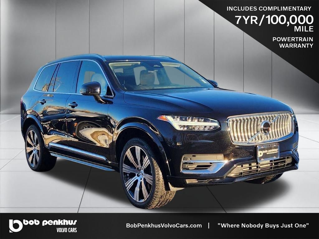 2025 Volvo XC90 Plug-In Hybrid T8 Ultra