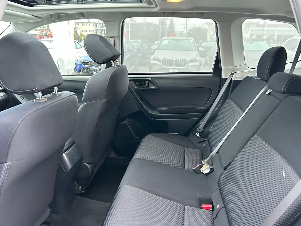 Thumbnail: 2015 Subaru Forester - 30