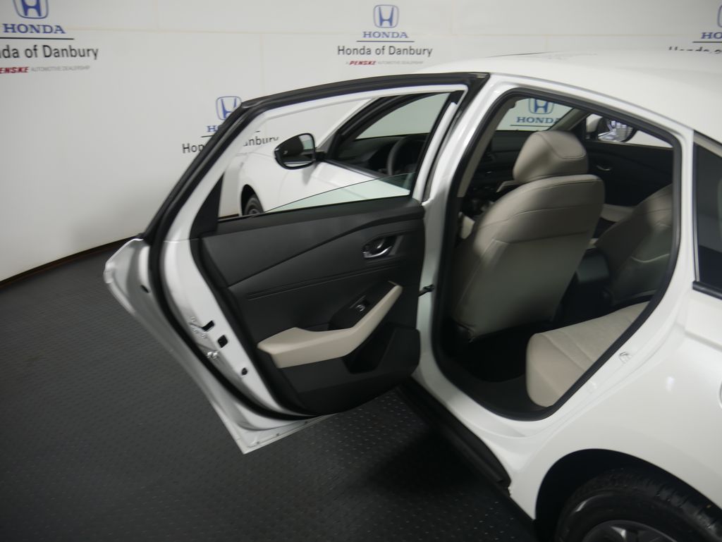 2024 Honda Accord EX 9