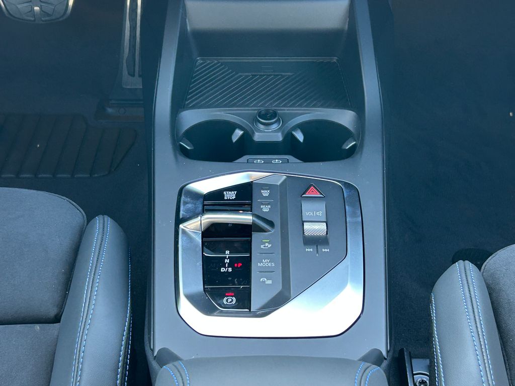 Thumbnail: 2026 BMW 2 Series - 27