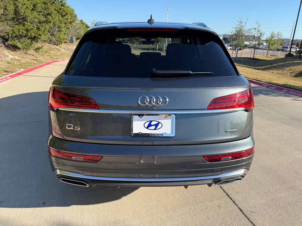 Thumbnail: 2025 Audi Q5 - 6