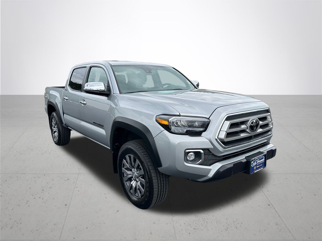 Used 2023 Toyota Tacoma Limited with VIN 3TMGZ5AN3PM626533 for sale in Gladstone, OR