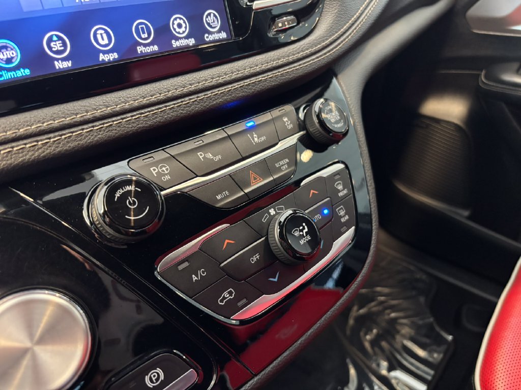 2020 Chrysler Pacifica Hybrid Limited