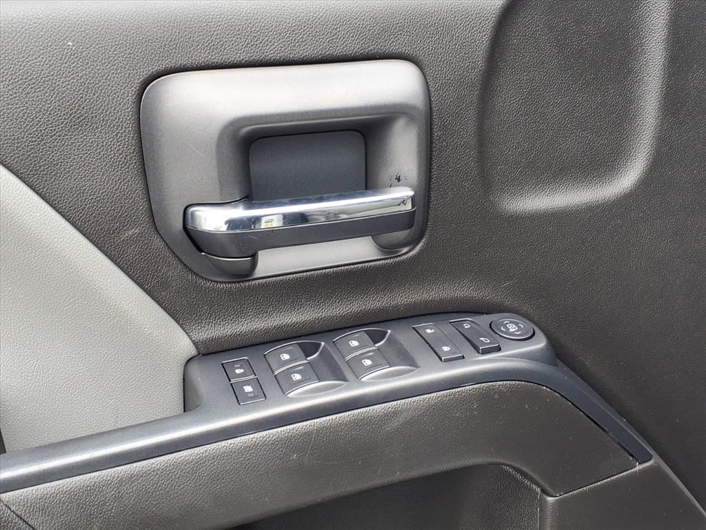 used 2016 GMC Sierra 1500 car, priced at $15,900