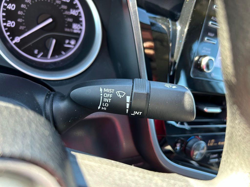 Thumbnail: 2023 Toyota Camry - 20