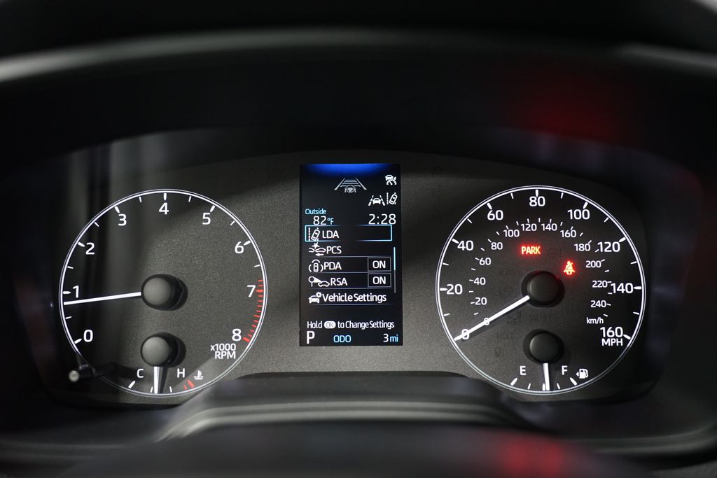 2025 Toyota Corolla LE 15