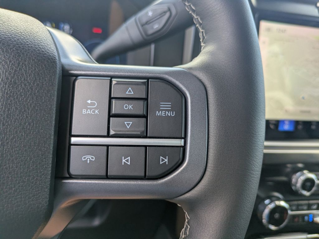 2026 Ford F-350 Super Duty LARIAT