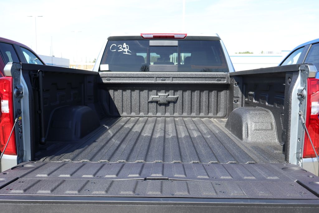 2025 Chevrolet Silverado 1500 RST 12