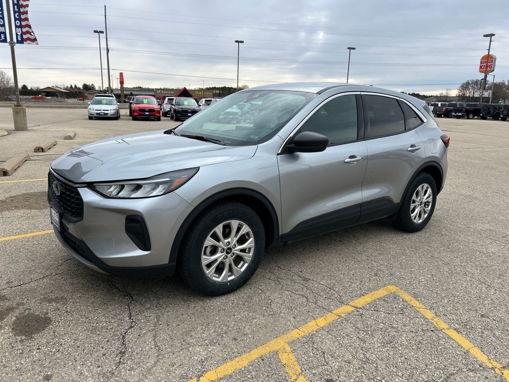 Iconic Silver Metallic 2024 Ford Escape SUV / Crossover All-Wheel Drive 8-Speed Automatic