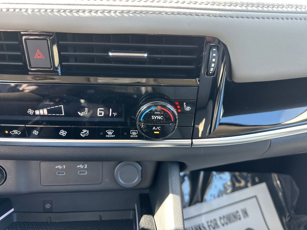2024 Everest White Pearl Nissan Rogue SL FWD SUV