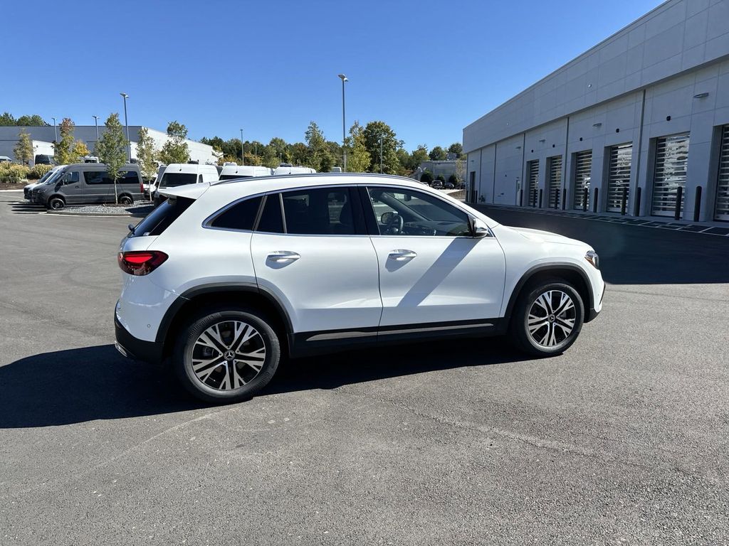 2025 Mercedes-Benz GLA GLA 250 9