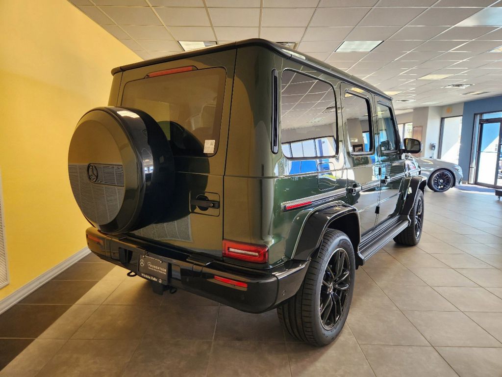 2025 Mercedes-Benz G-Class G 550 3