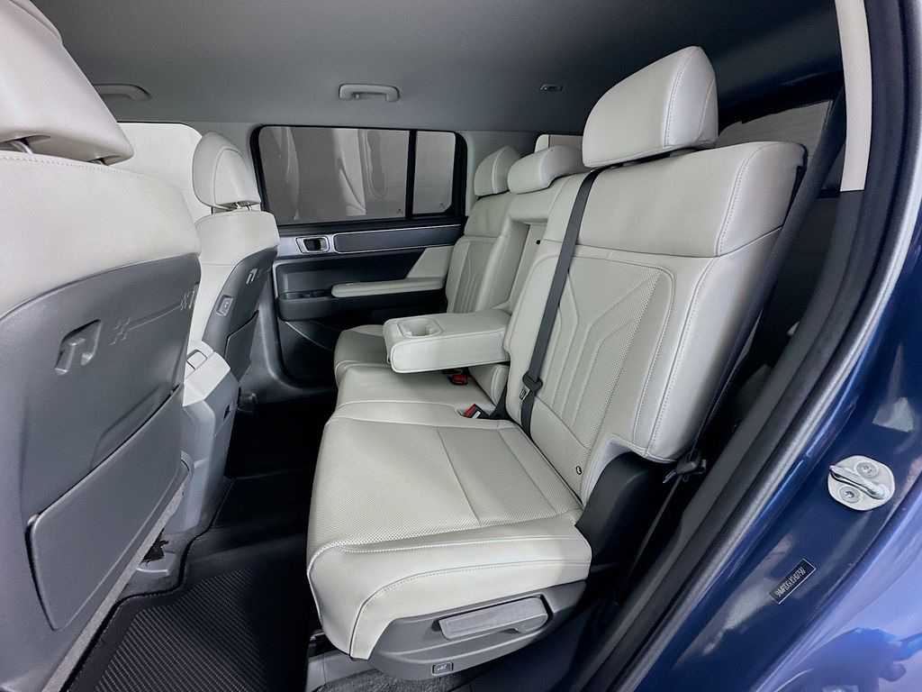 Thumbnail: 2025 Hyundai Santa Fe - 24