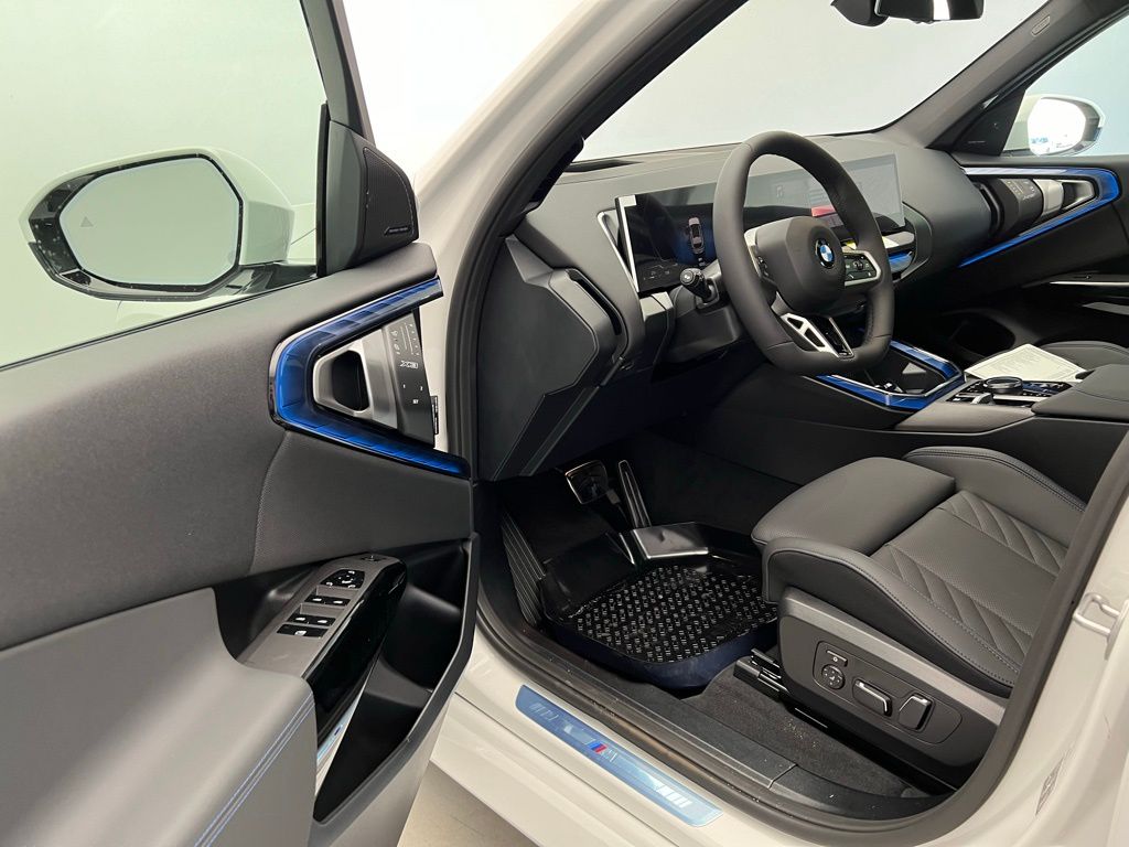 Thumbnail: 2026 BMW X3 - 20