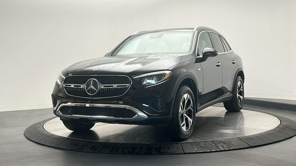 2025 Mercedes-Benz GLC 350 3