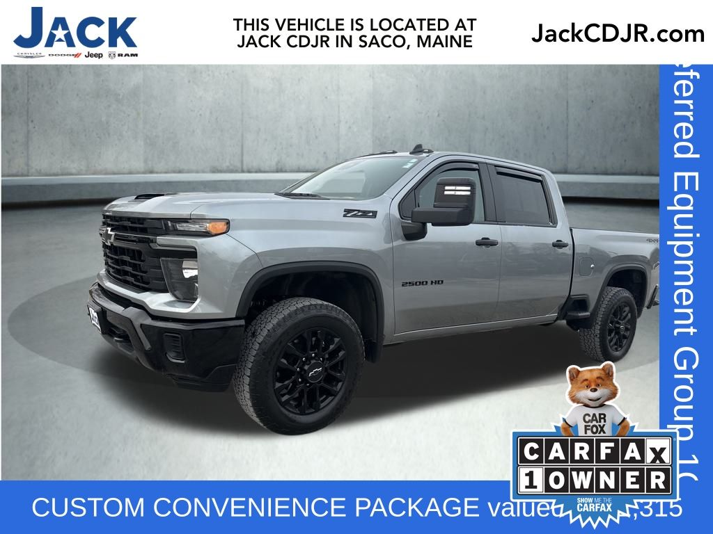 2025 Chevrolet Silverado 2500HD Custom's photo