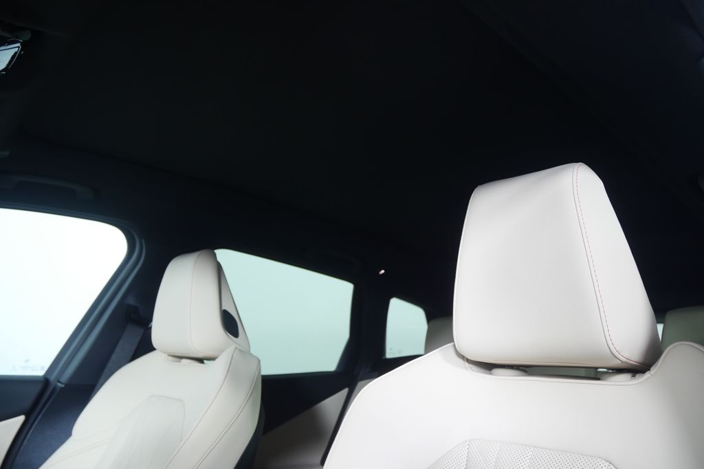 Thumbnail: 2026 BMW X3 - 12