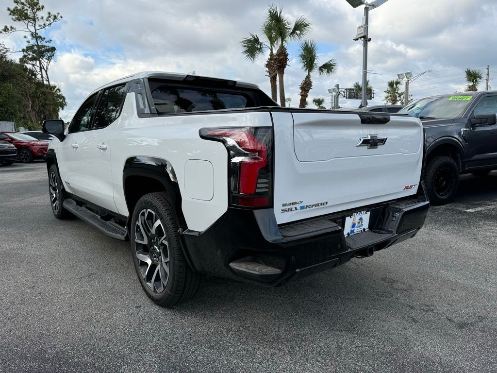 2024 Chevrolet Silverado EV RST 6