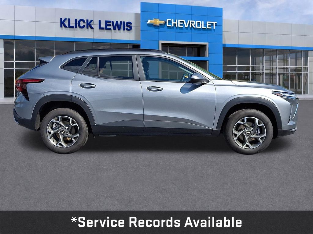 2025 Chevrolet Trax LT Gray at South Hills Kia