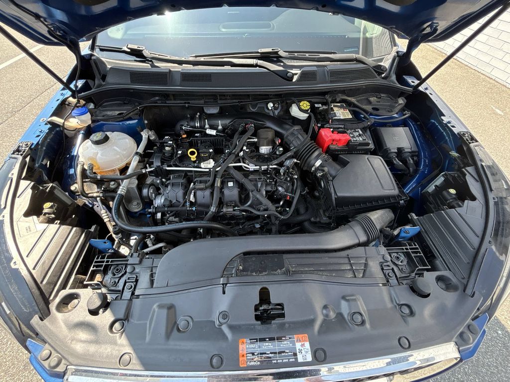 Used 2021 Blue Lincoln Standard image 18