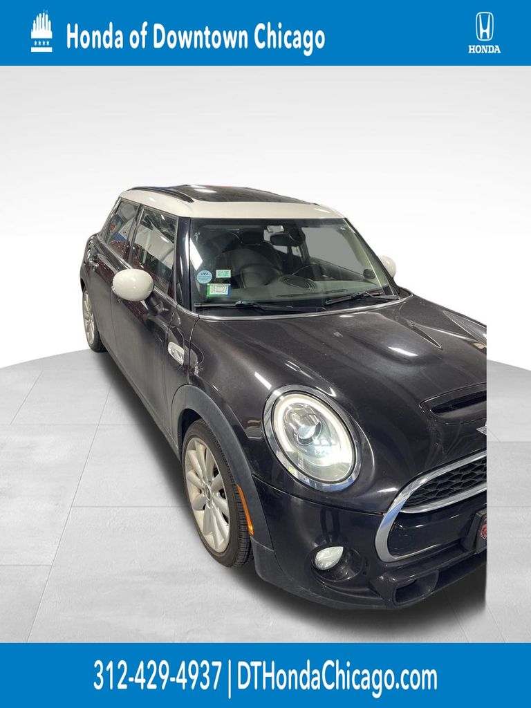 2016 MINI Cooper S Base