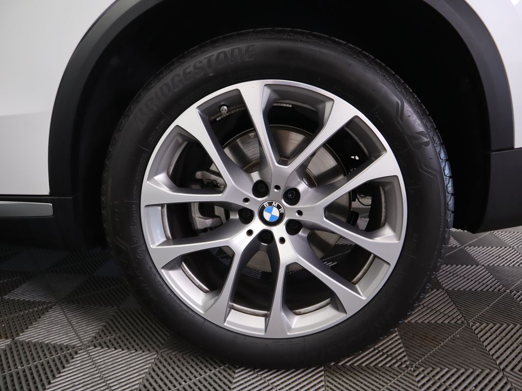 2024 BMW X5 sDrive40i 32