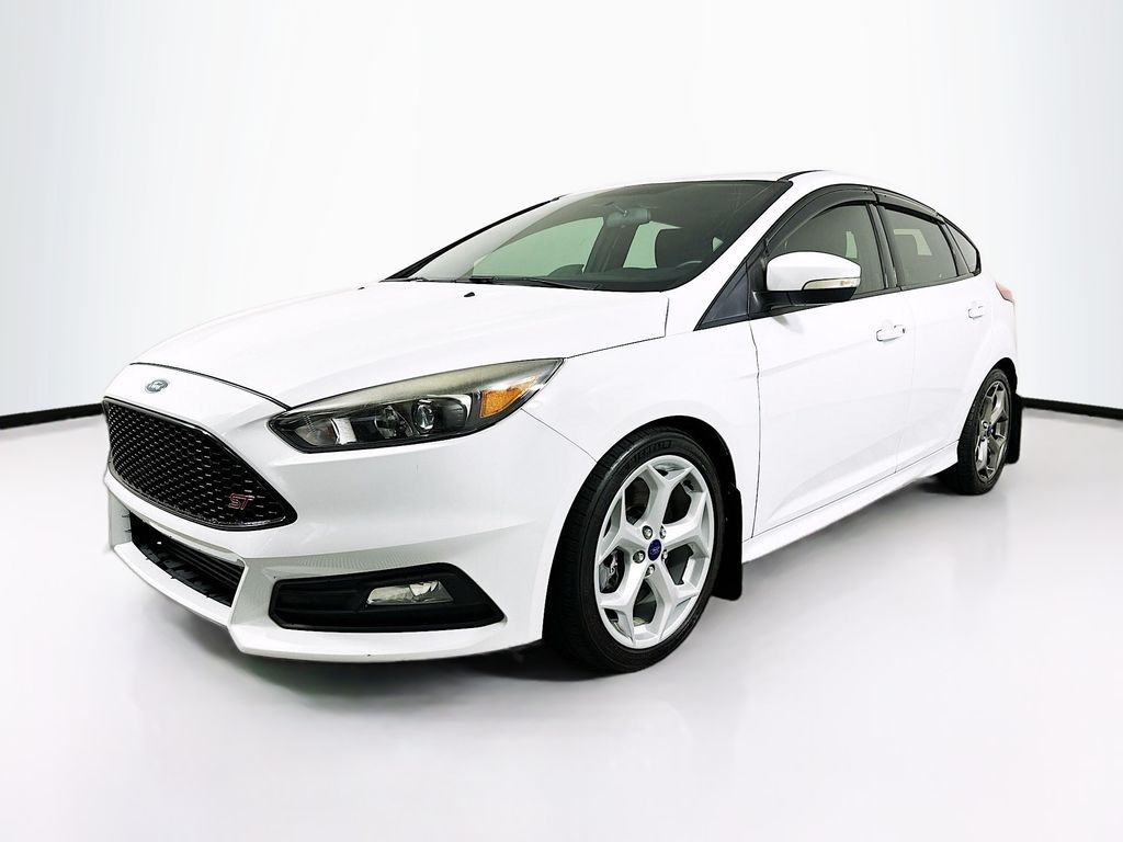 2017 Ford Focus ST