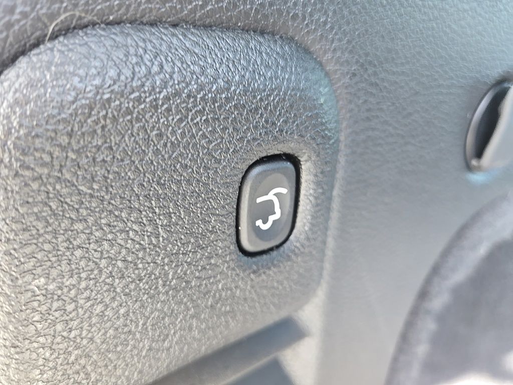 Used 2021 White Jeep High Altitude image 55