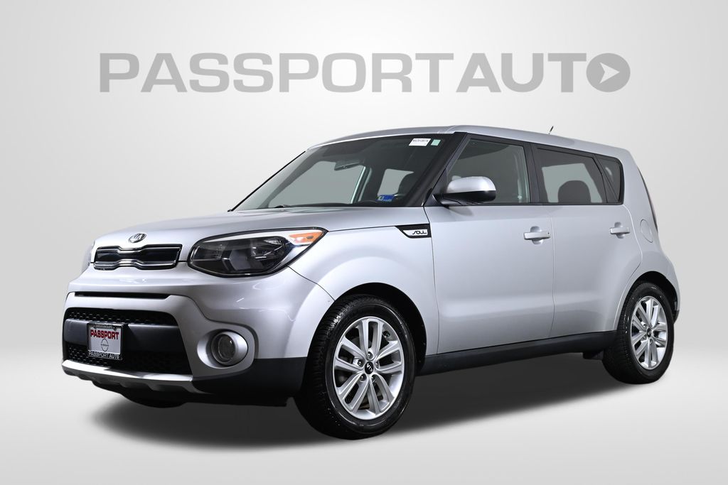Bright Silver 2017 Kia Soul Wagon Front-Wheel Drive Automatic