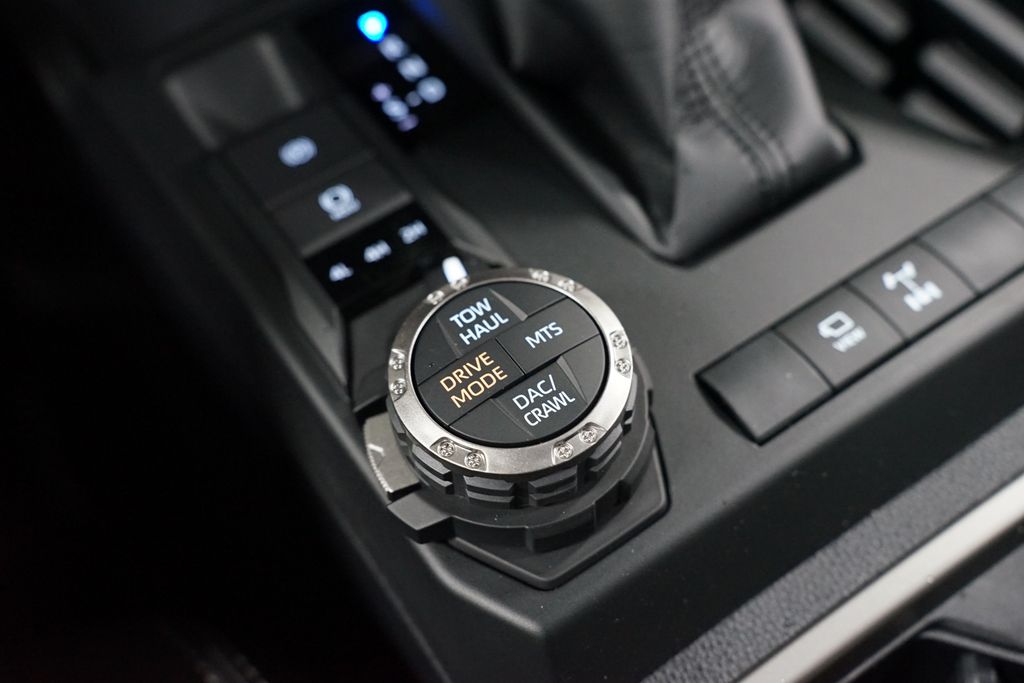 Thumbnail: 2026 Toyota 4Runner - 25