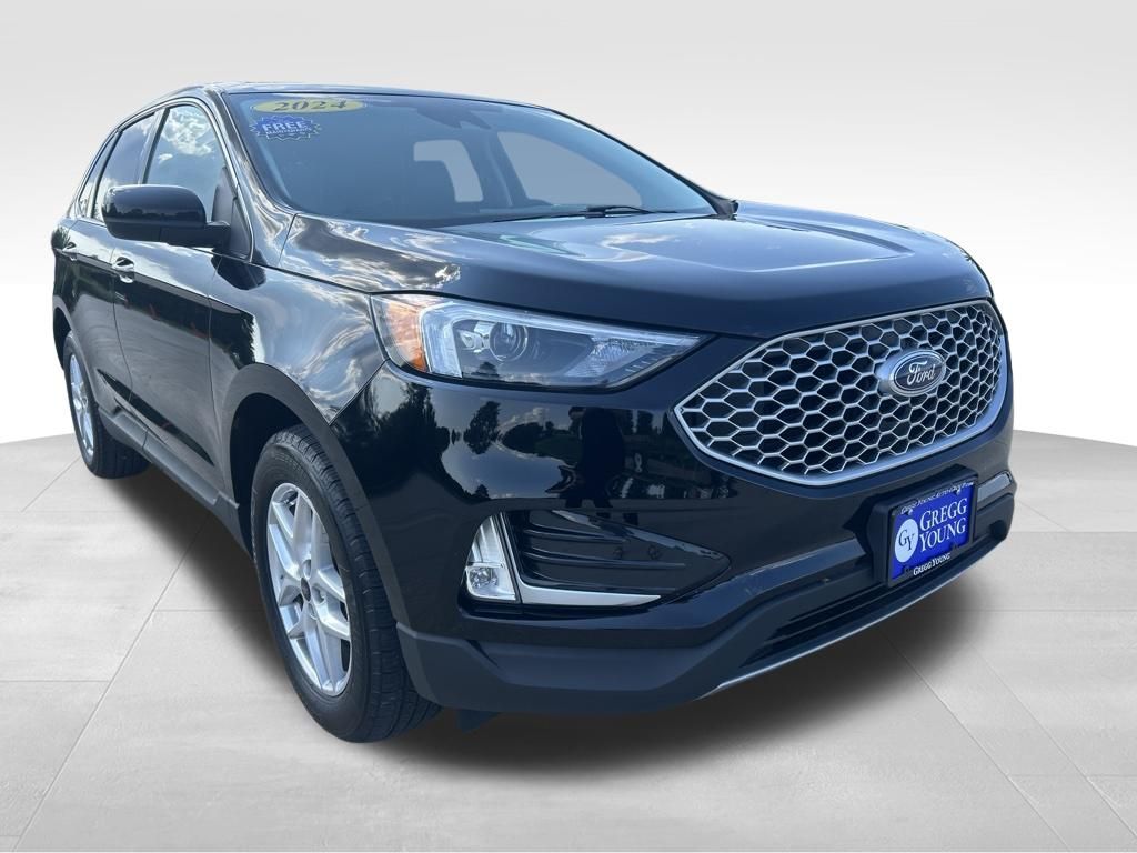 Used 2024 Ford Edge SUV