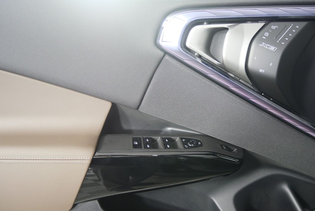 Thumbnail: 2026 BMW X3 - 9