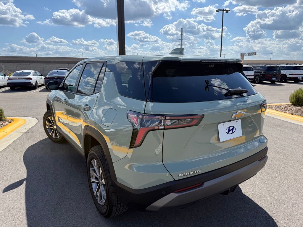 Thumbnail: 2026 Chevrolet Equinox - 5