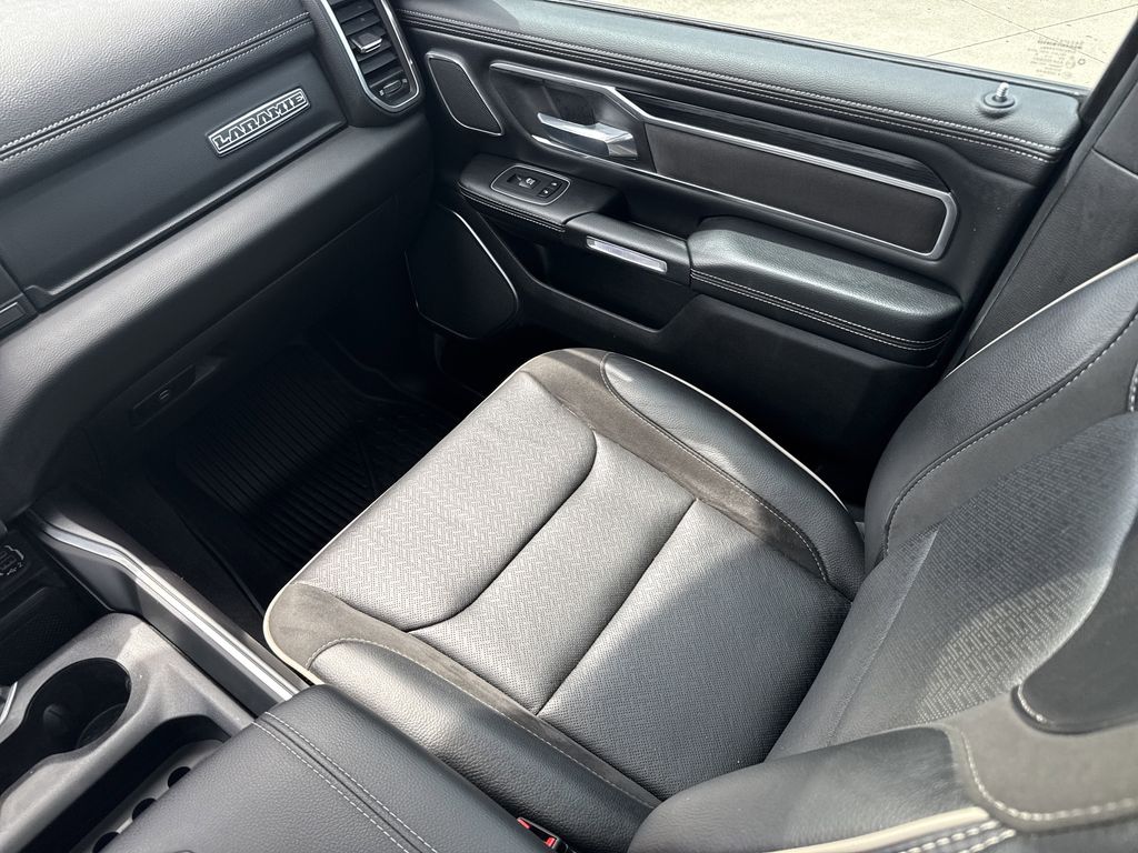 2023 Ram 1500 Laramie White at Victoria Chrysler Dodge Jeep Ram