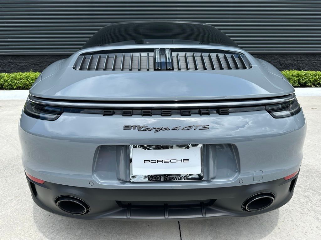 Thumbnail: 2024 Porsche 911 - 13