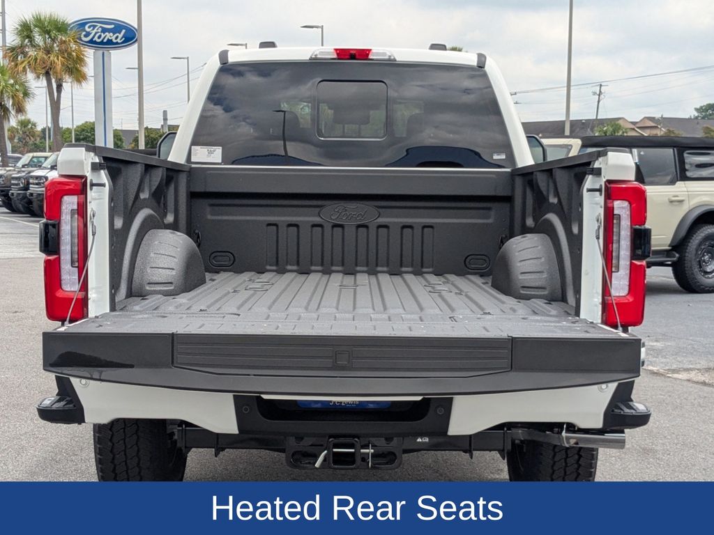 2025 Ford F-350 Super Duty Platinum
