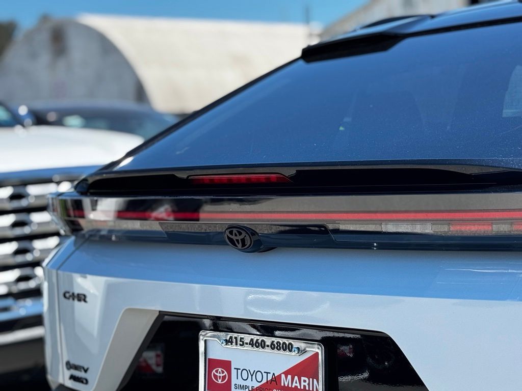 New 2026 Toyota C-HR SUV