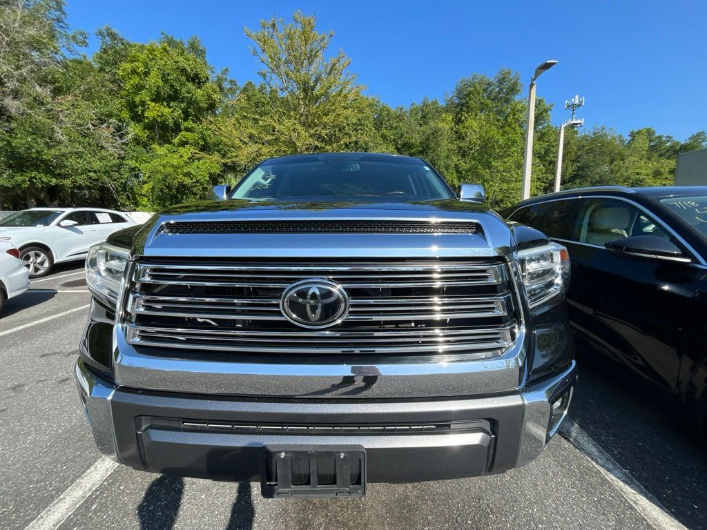 Midnight Black Metallic 2020 Toyota Tundra Pickup Truck Four-Wheel Drive 6-Speed Automatic