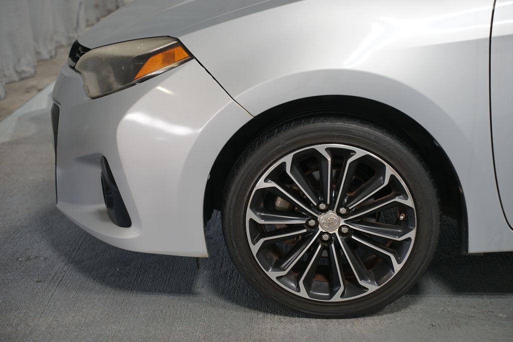 Thumbnail: 2014 Toyota Corolla - 5