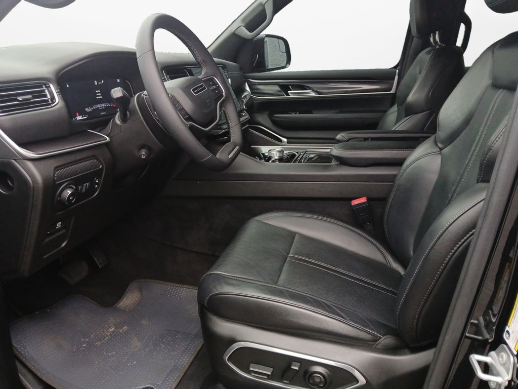 Used Car 2023 Jeep Wagoneer  Base For Sale Under $50,000 In Austin, Texas