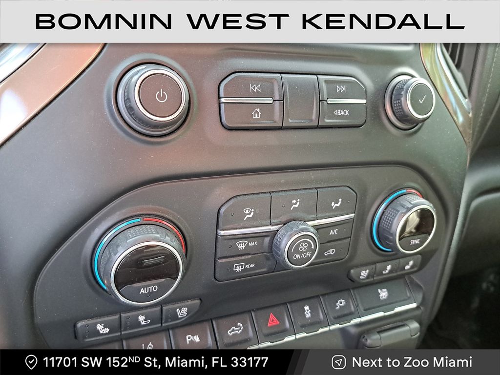 2021 Chevrolet Silverado 3500HD High Country photo