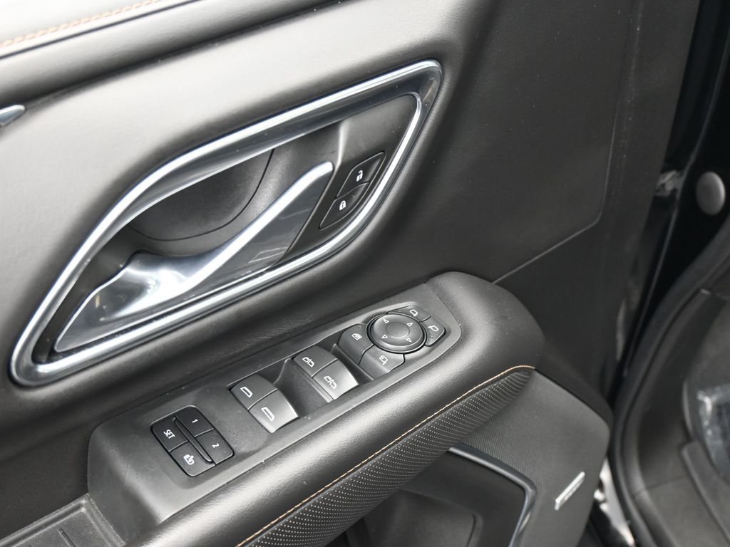Used 2022 Onyx Black GMC AT4 image 20