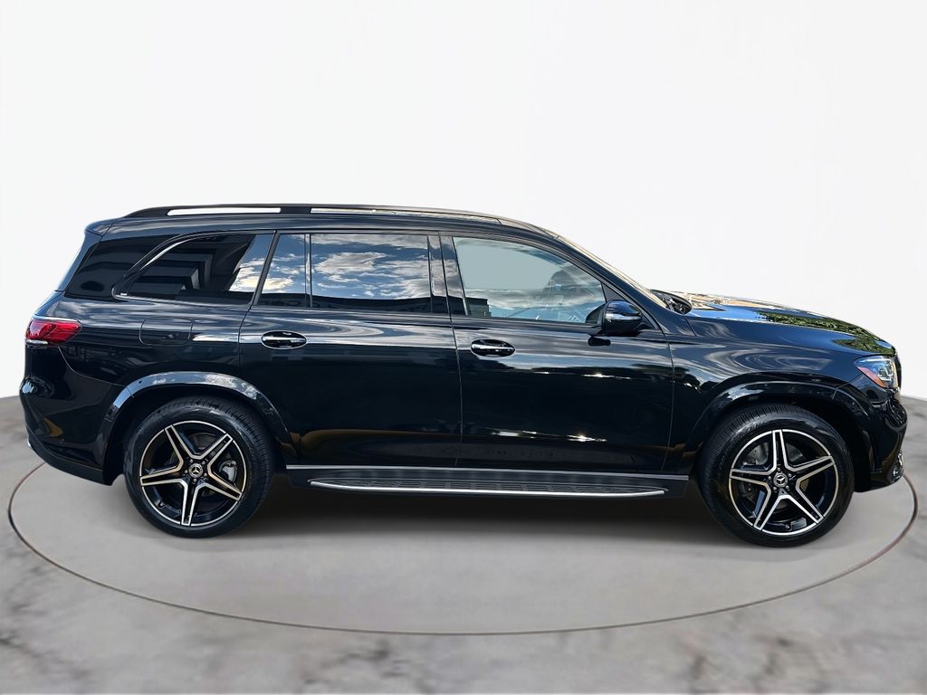 Thumbnail: 2022 Mercedes-Benz GLS - 6