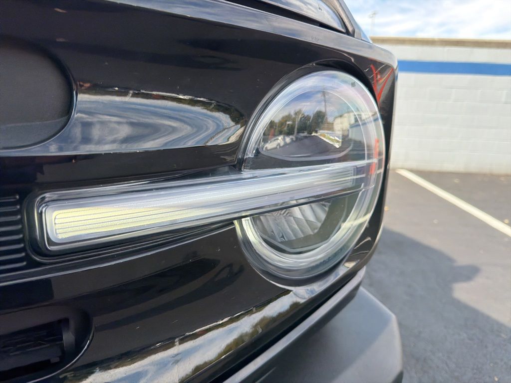 Thumbnail: 2023 Ford Bronco - 9