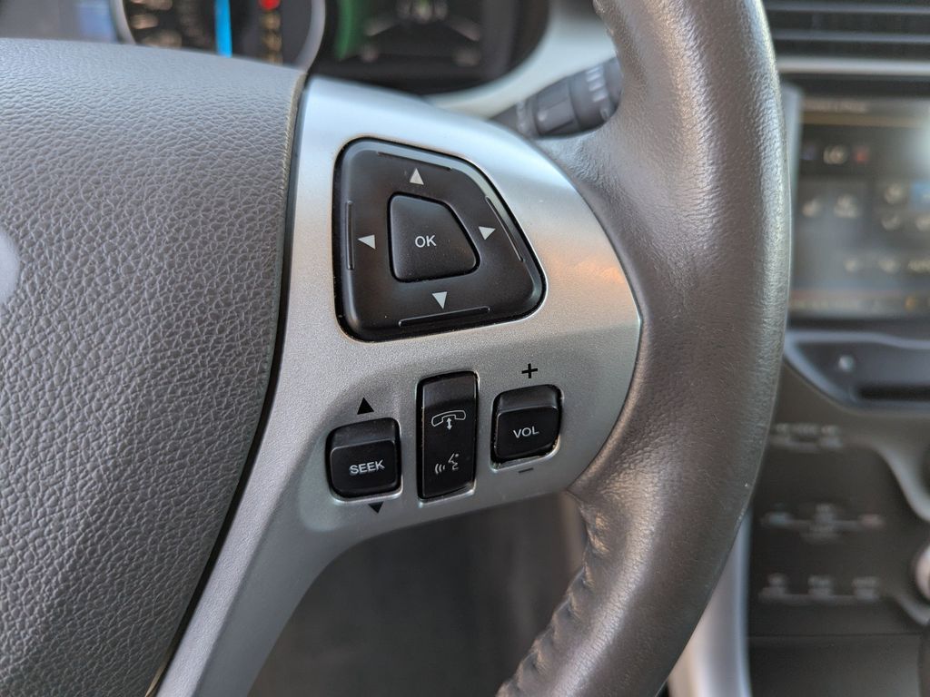 used 2014 Ford Edge car, priced at $5,991